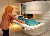 Alat MRI (Magnetic Rasionance Imaging)